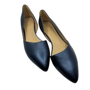 Naturalizer Black Flats